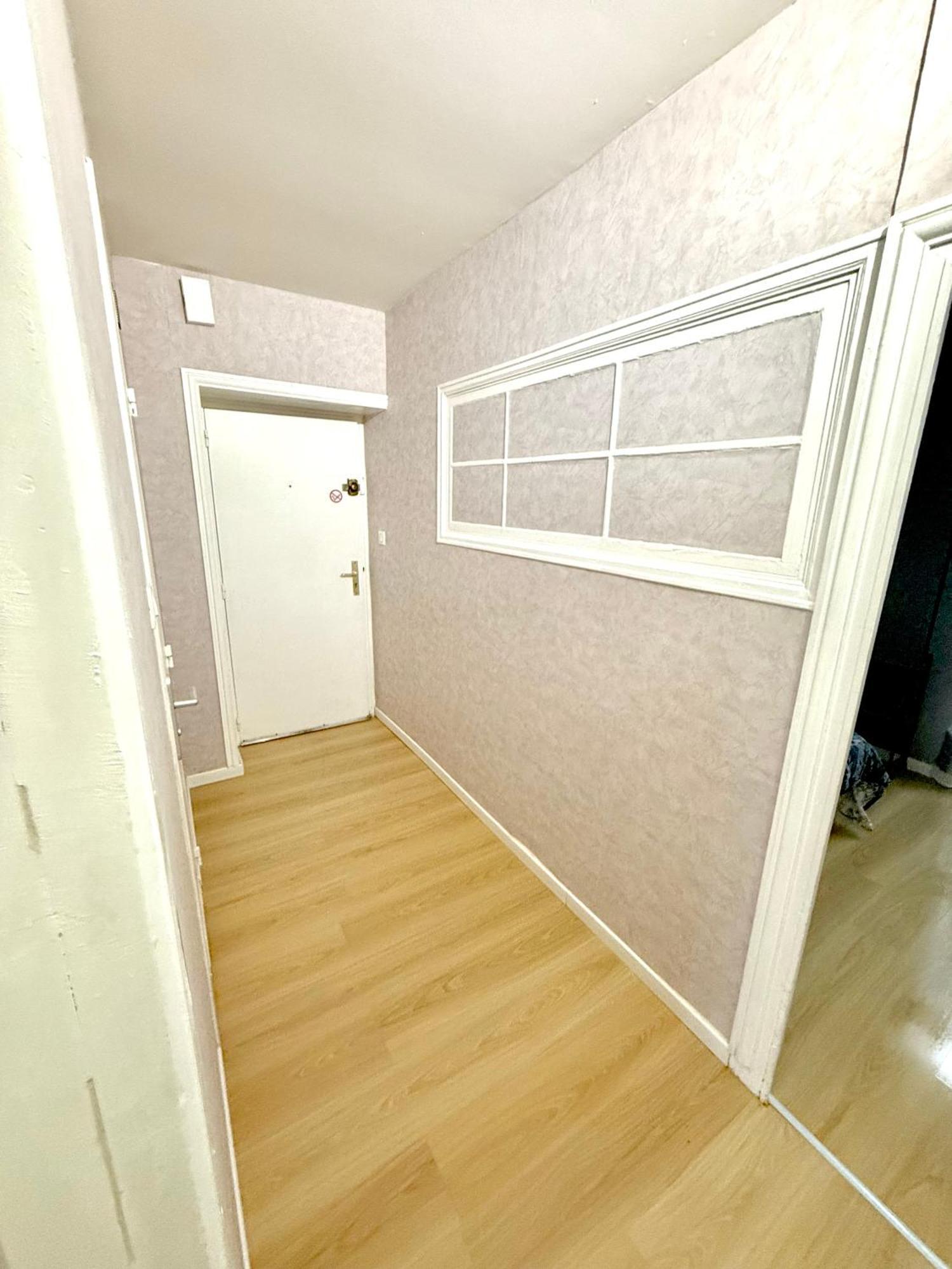 Le Retro Apartment Saint-Laurent-sur-Saone Bagian luar foto